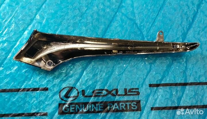 Накладка зеркала Лексус NX левая NEW 2014-2023