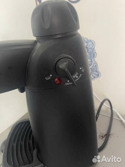 Кофеварка рожковая dexp EM-800