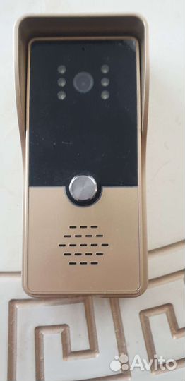 Кнопка вызова видеодомофона