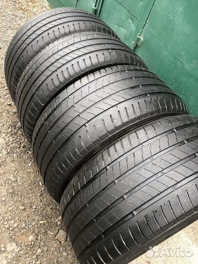 Bridgestone Alenza 001 275/45 R20 и 305/40 R20 112Y