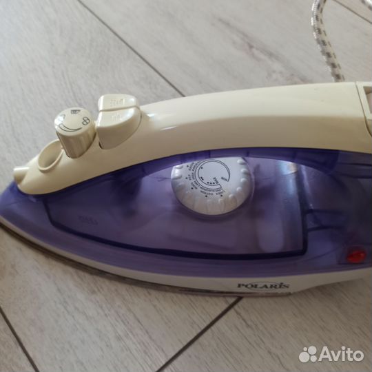 Утюг Polaris