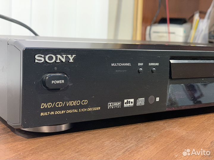 Sony cd/dvd player DVP-NS400D
