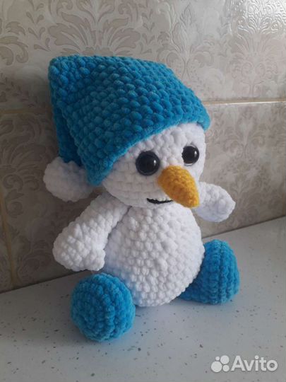 Снеговик вязаный,плюшевый