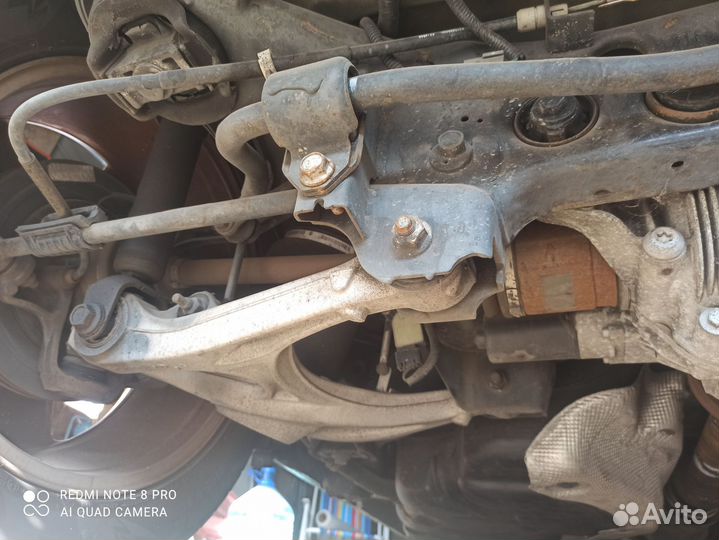 Стабилизатор Jeep Grand Cherokee WK2 2012 5.7