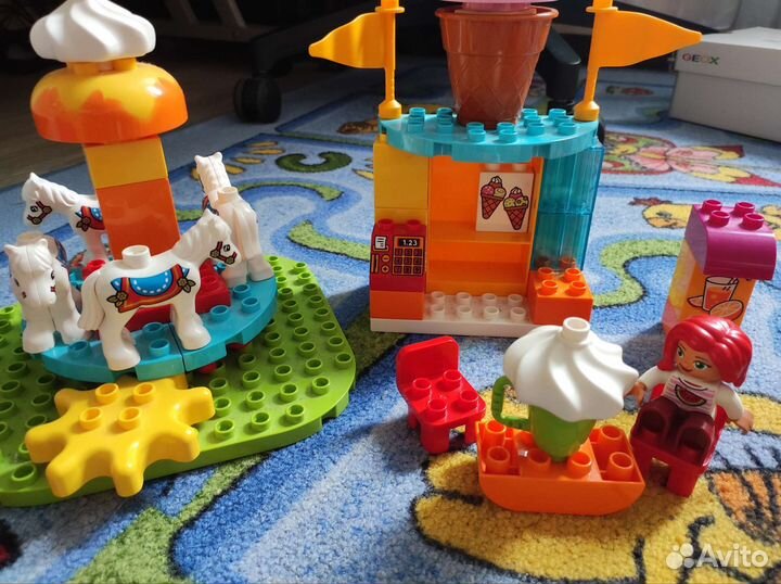 Lego duplo большой парк аттракционов