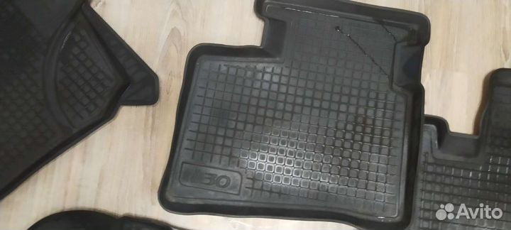 Ковры в салон автомобиля