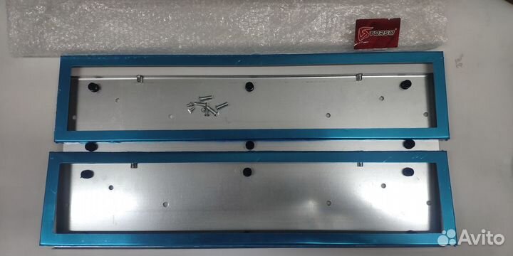 Комплект рамок под номерной знак, металл, хром