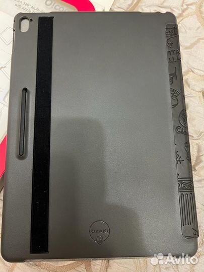 Чехол на Айпад