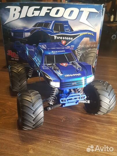 Радиоуправляемая машина traxxas
