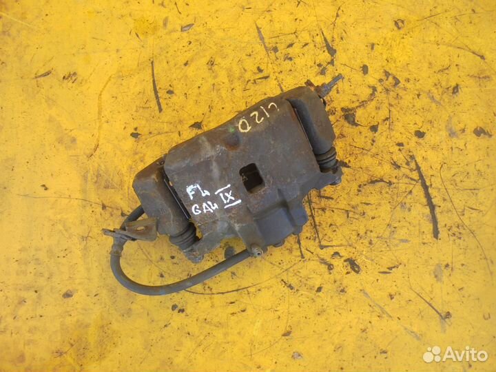 Суппорт передний левый Mitsubishi Galant 2003-2012