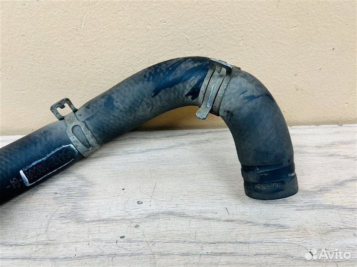 Патрубок радиатора нижний Hyundai Solaris 1