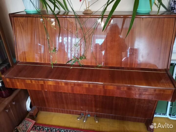 Продам фортепиано