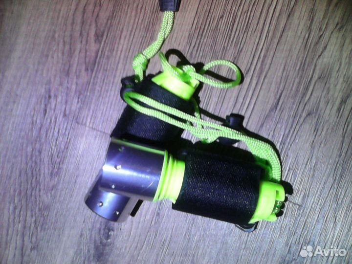 Подводный фонарик