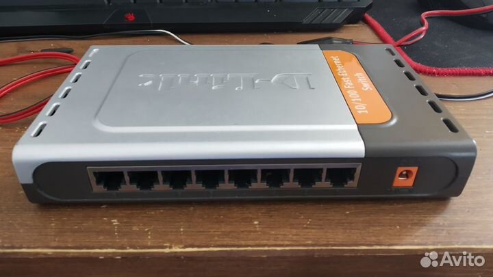 Коммутатор D-Link DES-1008D