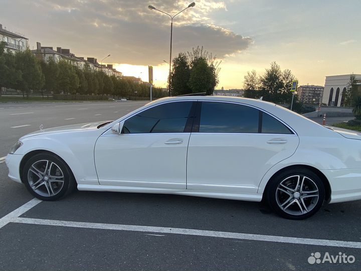Mercedes-Benz S-класс 5.5 AT, 2006, 256 000 км