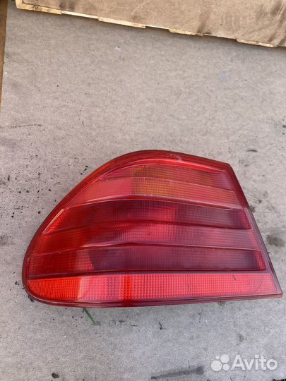 Задние фонари Мерседес W210 дорест