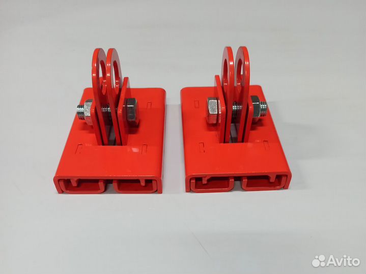 Захваты для сэндвич панелей. Надёжные. Доставка