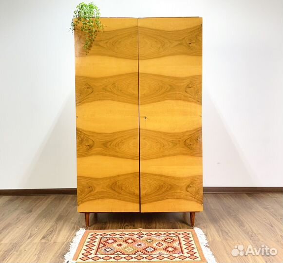 Редкий винтажный шкаф mid century modern