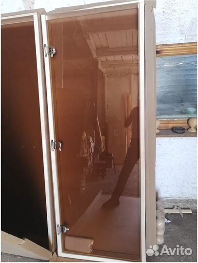 Стеклянная дверь для бани, 680*1800. В наличии