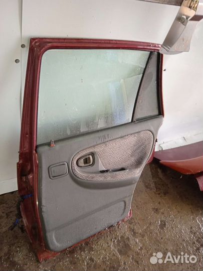 Задняя правая дверь Daewoo nexia