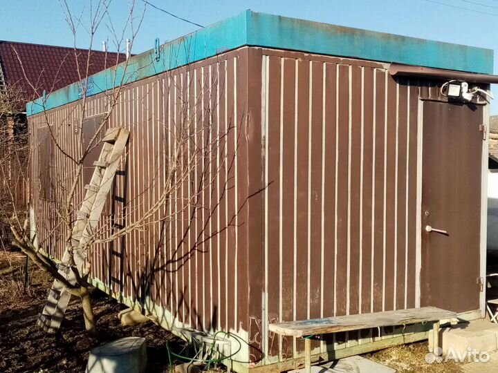 Блок-контейнер / дачный домик