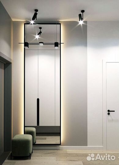 Парящее зеркало в рамке с подсветкой