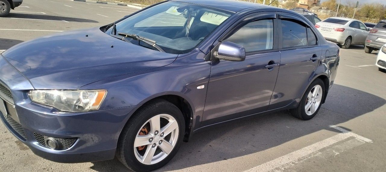 Mitsubishi Lancer: фото владельца