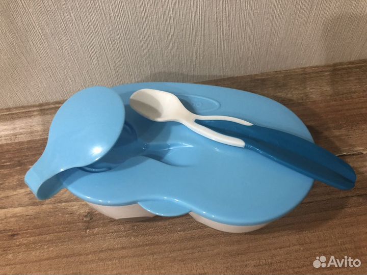 Поильник, тарелка для кормления