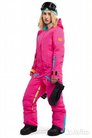Зимний комбинезон для сноуборда женский