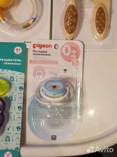 Игрушки, аксессуары для новорождённого новые