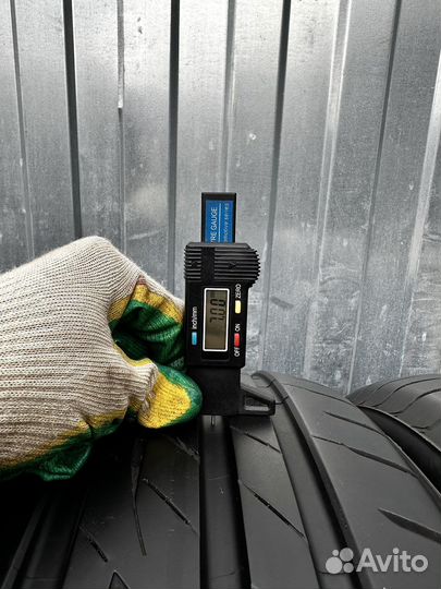 Bridgestone Ecopia PZ-X 235/50 R17 96V