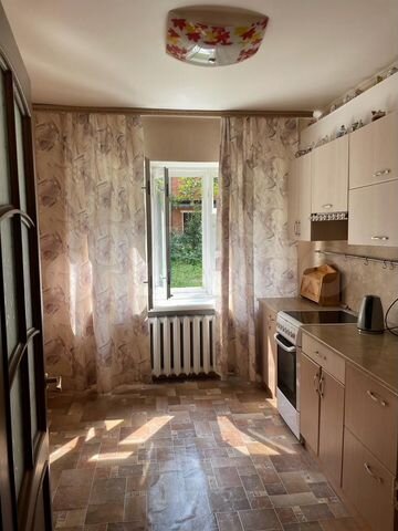 2-к. квартира, 45 м², 1/5 эт.