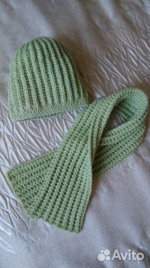 Новый Детский комплект шапка+шарф