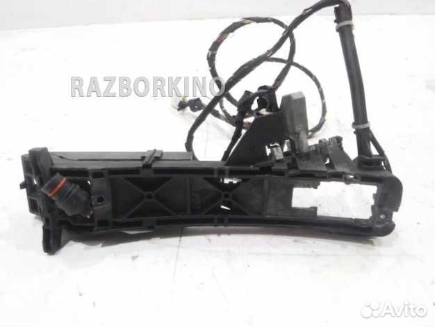 Механизм ручки передней правой двери