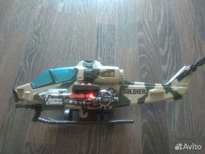 Игрушки Ben 10