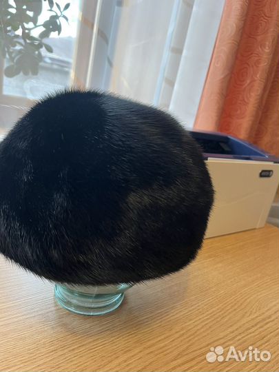 Берет норковый новый
