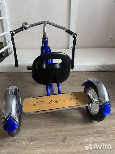 Велосипед трёхколёсный schwinn