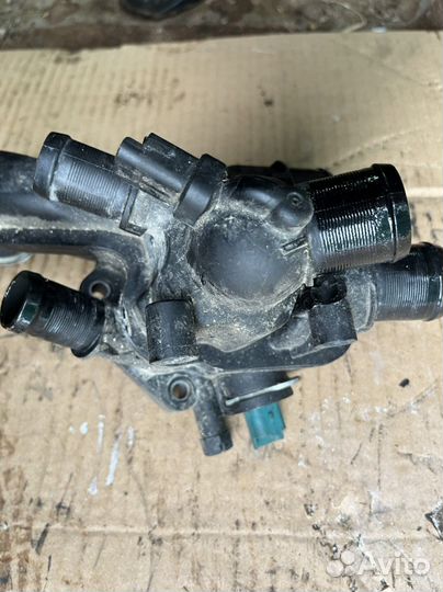 Peugeot 308 корпус термостата в сборе