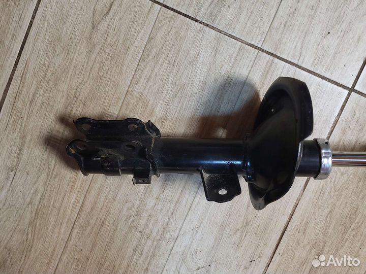 Стойка амортизационная передняя Hyundai Accent