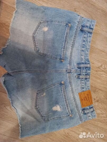 Шорты женские