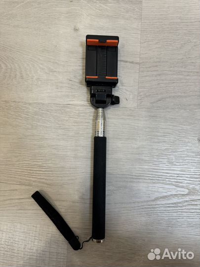 Монопод с креплением для телефона