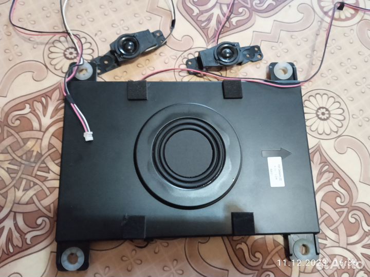 Sharp LC-40LE540RU на разбор