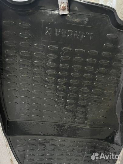 Коврики на lancer 10