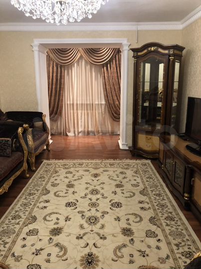 2-к. квартира, 65 м², 3/5 эт.