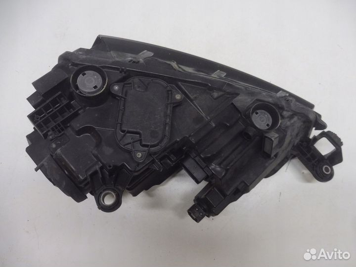 Фара правая Skoda Rapid 2020 60U941020