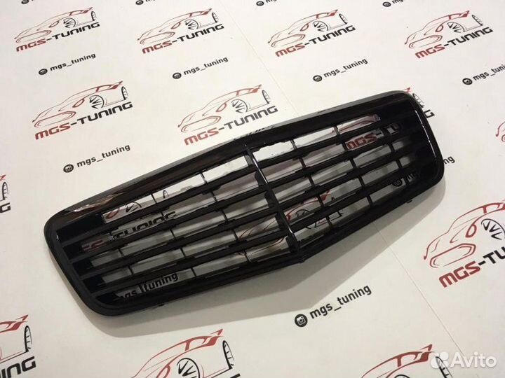 Решетка Mercedes W211 06-09 черная
