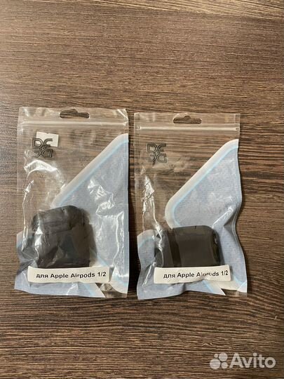 Apple airpods чехол