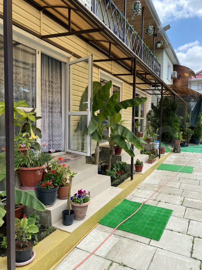 Комната 20 м² в 4-к., 2/2 эт.