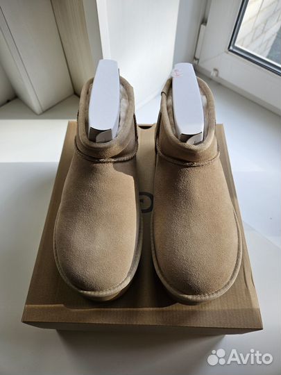 UGG Classic Ultra Mini Platform - 41 EU