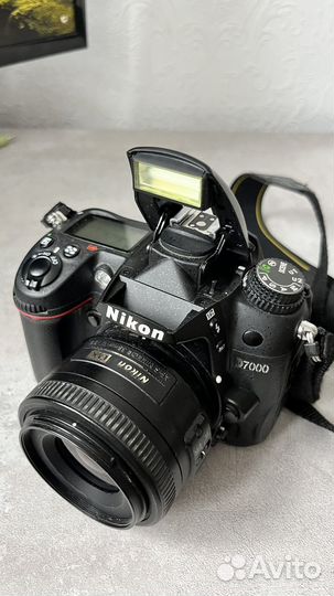 Зеркальный фотоаппарат Nikon D 7000